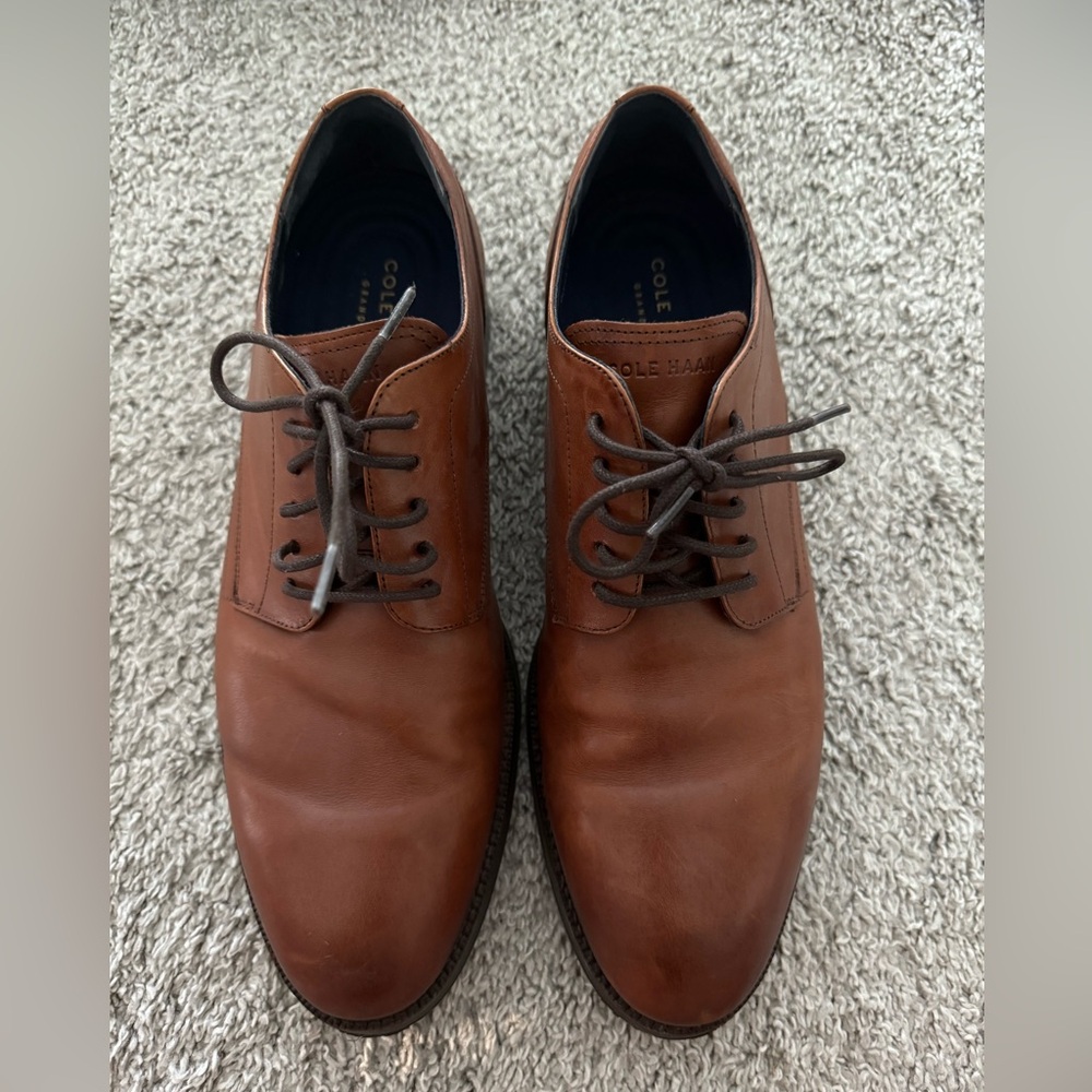 Mens Cole Haan dress shoes Size 7
